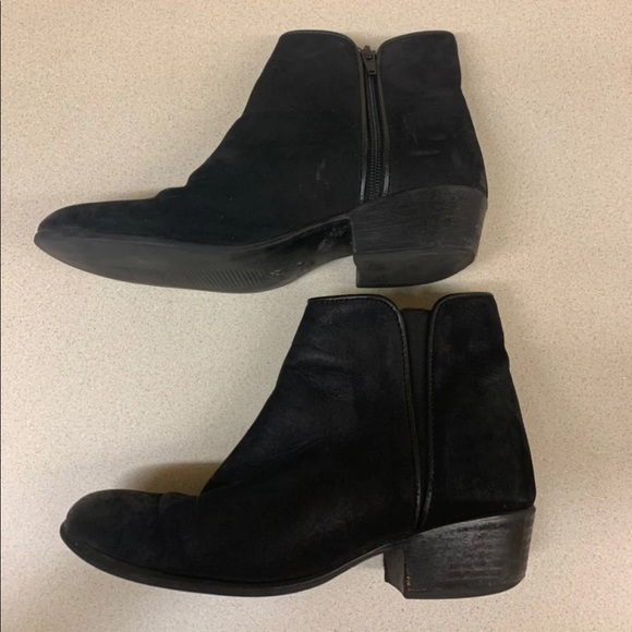 Steve Madden Booties - Picture 2 of 9